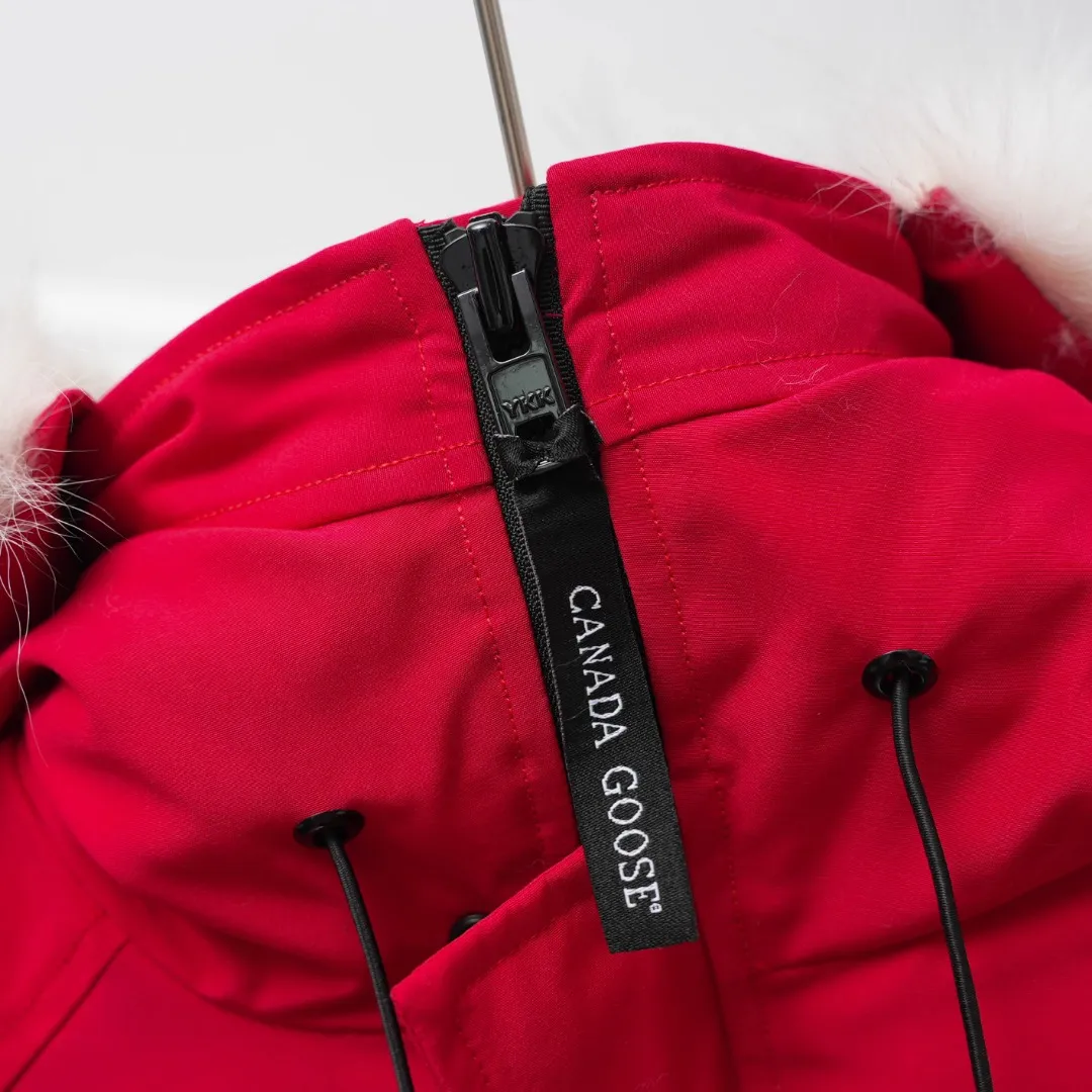 P720 CANADA GOOSE丨Canada Goose 01 Pilot Hooded Down Jacket Color: Chinese Red Size: XS-XXL
